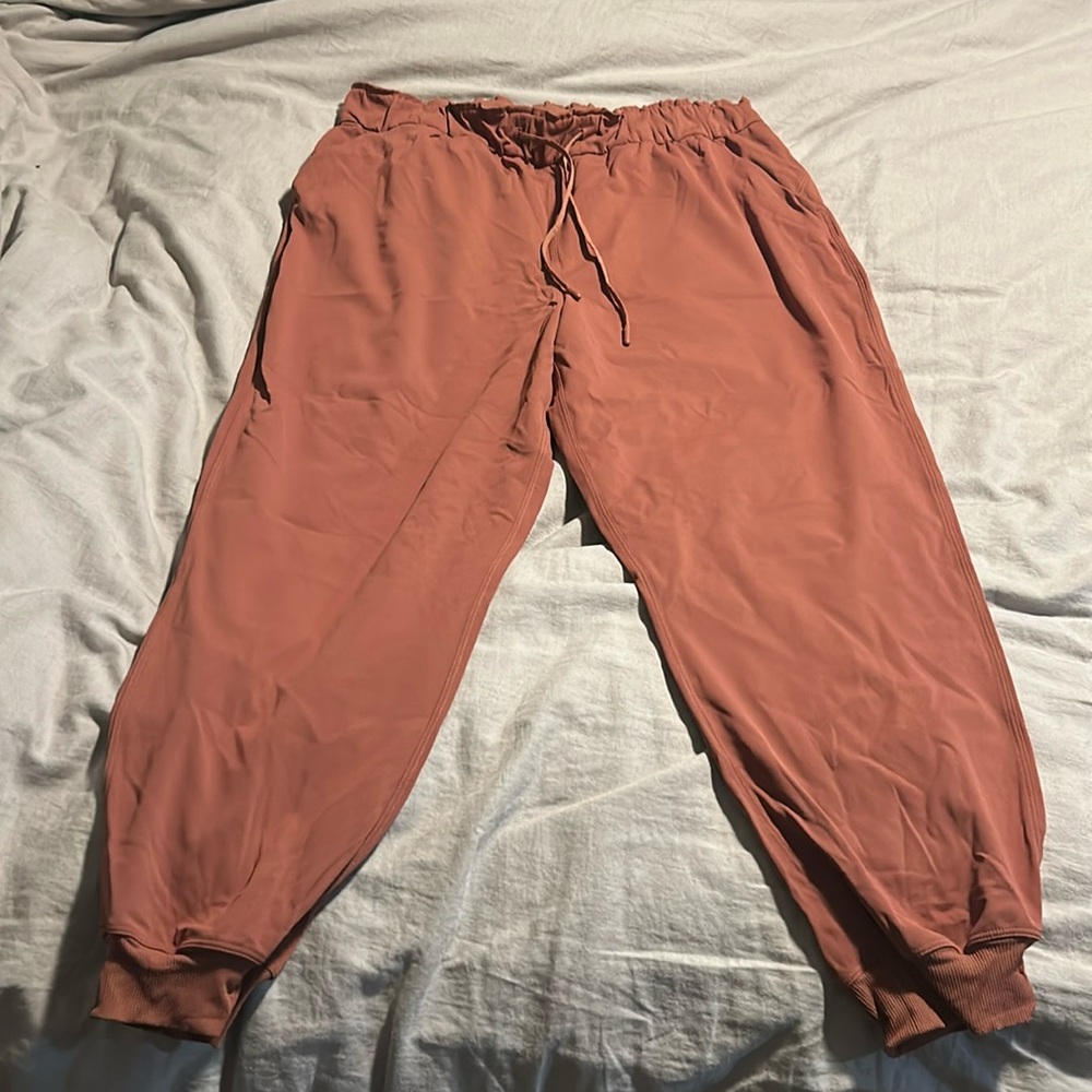 Lululemon Joggers - Rust
